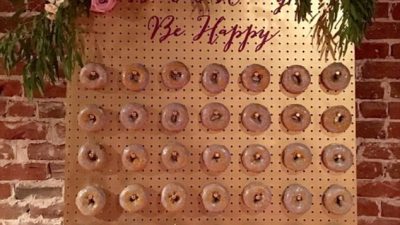 donut wedding displays